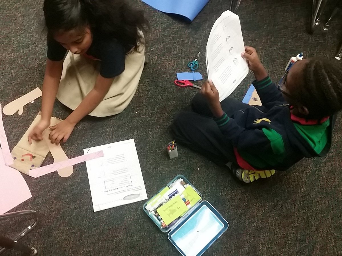 Ms_RFernandez's tweet photo. I can follow multi-step directions. Making paper-bag puppets! https://t.co/MNZlRIpW8k