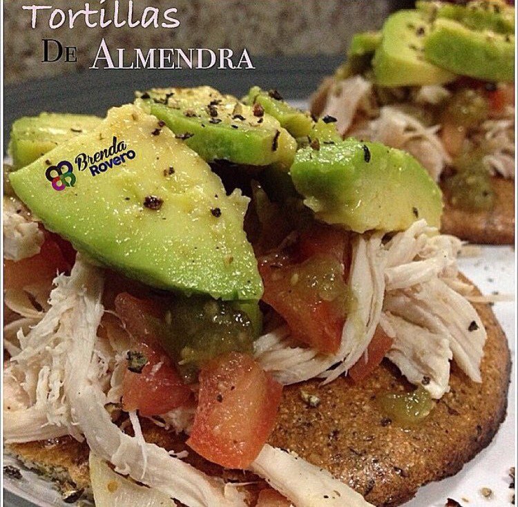 LightySinAzucar's tweet photo. Tortillas de Almendras una opción saludable para desayunar 💪🏻✌🏻️#Repost @brendarovero 
・・・
Cocinemos fácil y rápi... https://t.co/nTtoDN3Jws