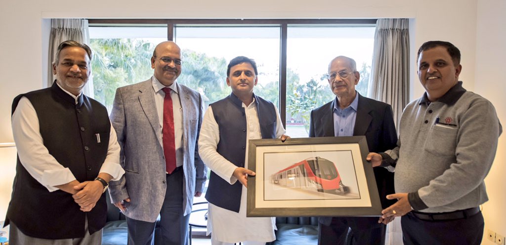 Akhilesh Yadav tweet media