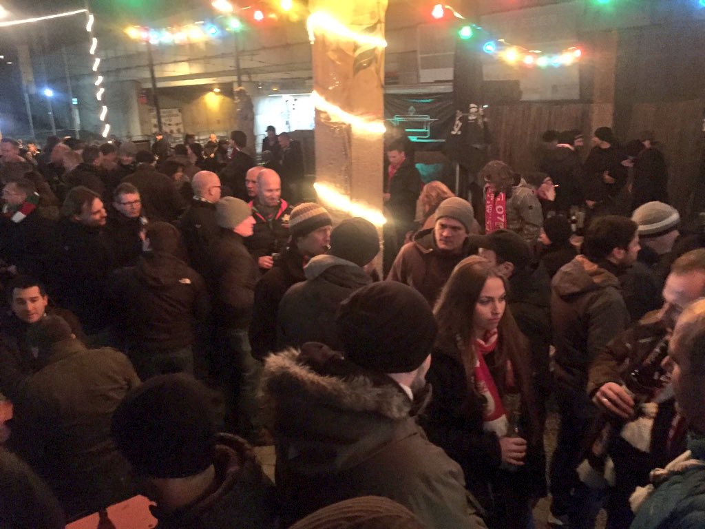 People everywhere! #FCALFC #schwarzekiste #augsburg