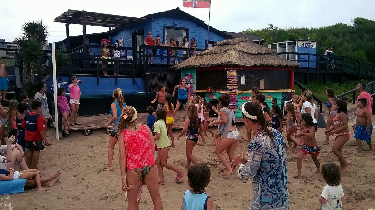 EventosAnimar's tweet image. Ritmos latinos!! Puerto Ostende!