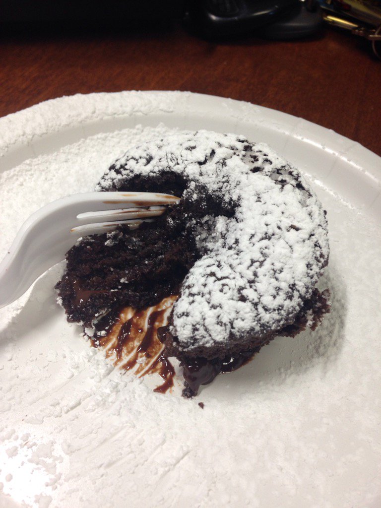 Our Culinary Arts coming thru with a little Friday molten lava cake. #chhs  #Fccla  #yummy #gooeygoodness