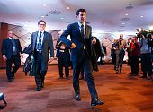 SABC_INFO_HUB's tweet photo. [LISTEN] Fans are fortunate to be watching the MSN &amp; BBC: @LuisFigo 

https://t.co/zLD2MeqnIX

@Veli_Mbuli https://t.co/1h4EHiEe9L