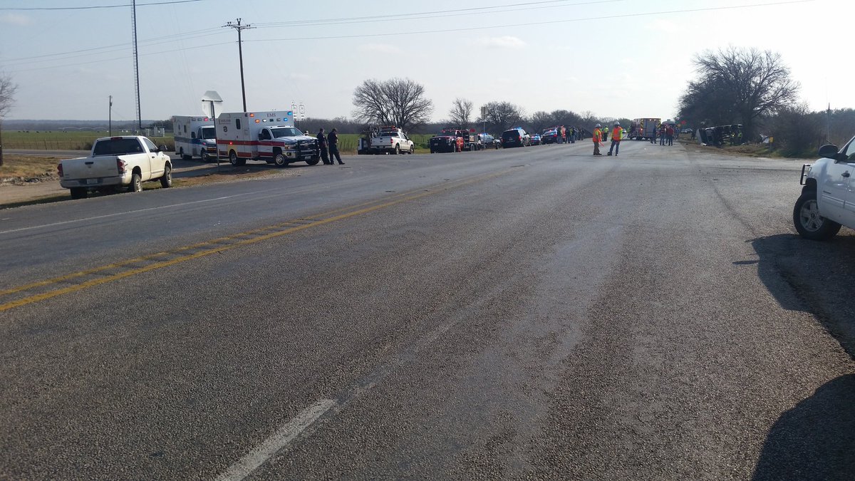 RickyRayKTAB's tweet photo. Several emergency crew have responded to a prison bus that flipped on Hwy 36 East of Gustine. #prisonbuscrash https://t.co/FU4WUwLli2