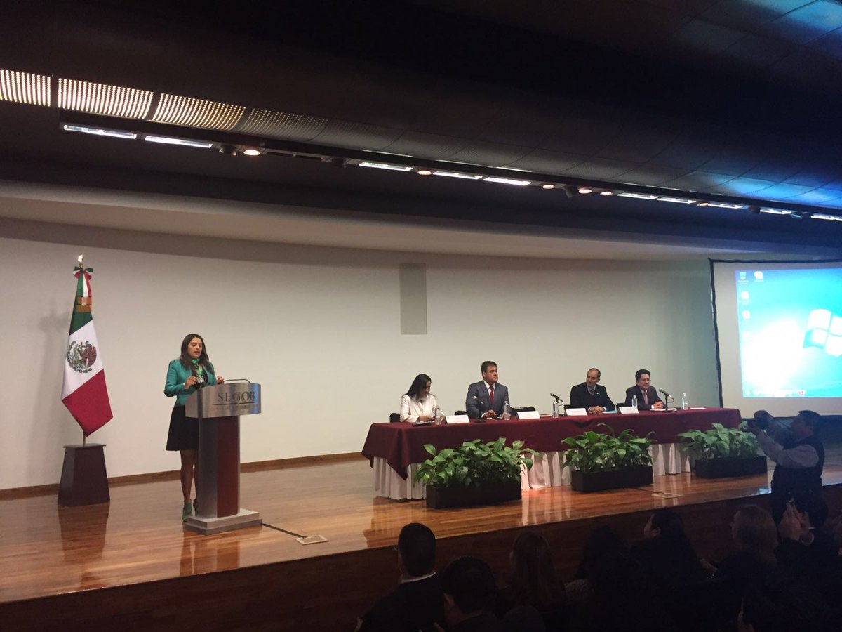 EuniceRendon's tweet photo. Arrancamos la Inducción al Programa Nacional #Prevención 2016. Bienvenidos y gracias a todos los edos. y mpos! https://t.co/kBrzD1ILPp