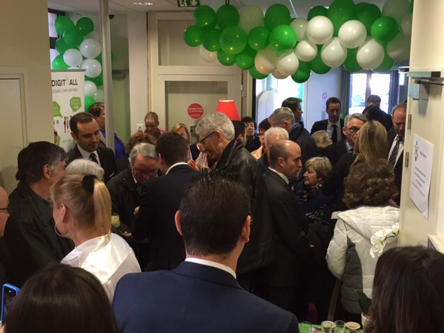 drine7879's tweet image. Belle journée d&apos;engagement #preferenceclient #marlyleroi #Bnpparibas Un grand merci à tous !