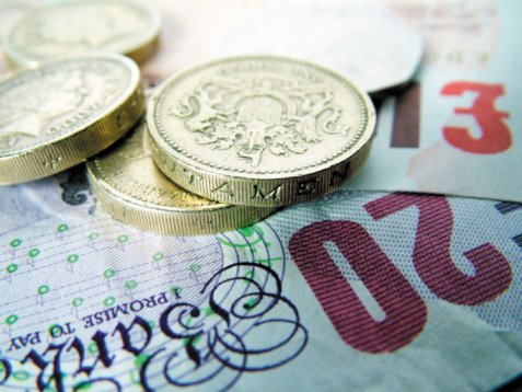 pulsetoday's tweet photo. TOP story: GP contract deal secures 1% pay uplift and no changes to QOF https://t.co/EB8qnDutjJ #GPnews https://t.co/HFTKgvHJUI