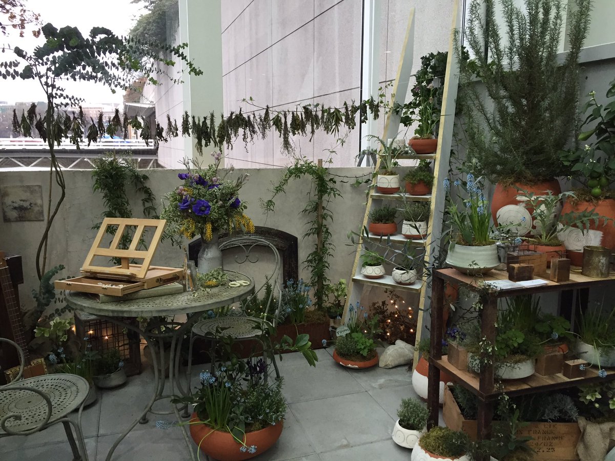 thegardenlady's tweet image. Great title: "A Maker's Garden" @NWFGS @GardenDesignMag @Gardenerssupply - design by Mya Kerner