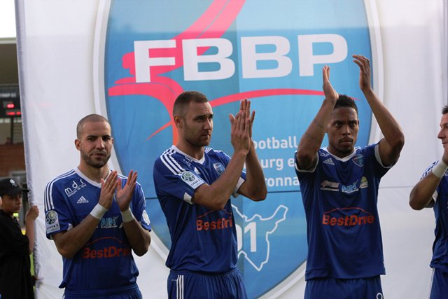 juveyre's tweet image. #Foot #Ligue2 Après son nul, le @FBBP01 possède désormais 9 pts d'avance sur la zone rouge
voixdelain.fr/blog/2016/02/1…