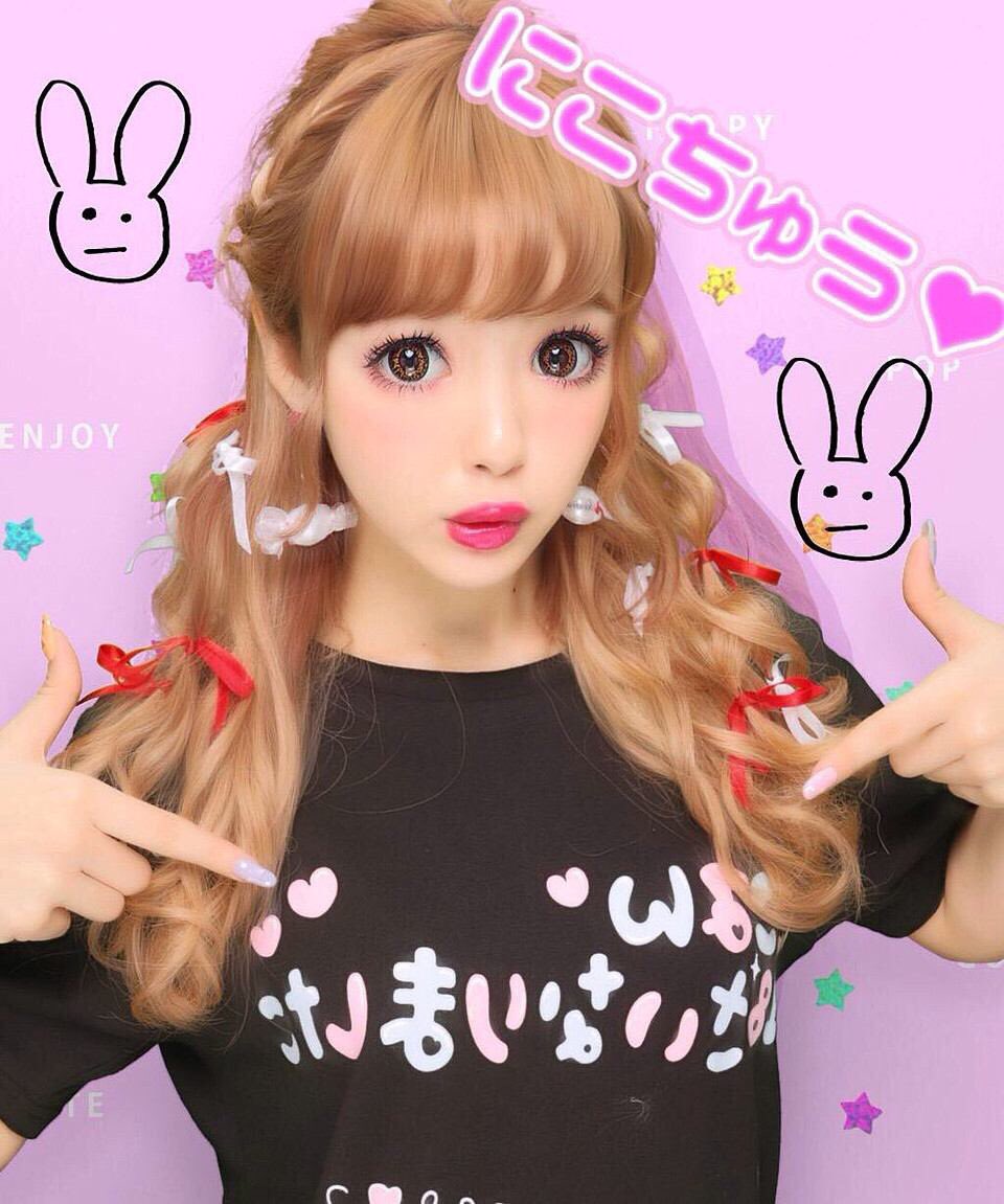 ayane06221239's tweet photo. にこるん誕生日おめでとう🎂💝
いつでもにこちゅうやみんなのこと考えてくれてるにこるんがほんとにだいすき。
18歳enjoyしてね😊💕💕#にこるん18歳誕生日 https://t.co/ciKlquZLd0