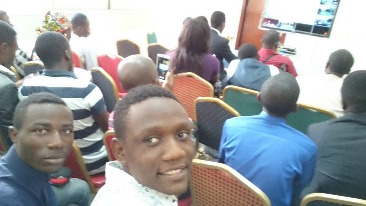 geraudbong's tweet photo. #tic4job nous y étions... https://t.co/2gjPmpGhb4