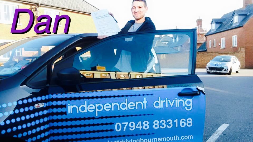 IndependentDB's tweet photo. Half of our #testpasses #oneweek #greatteam #welldone #drivingtest #drivinglessons #Bournemouth https://t.co/Ceg4Nznjwm
