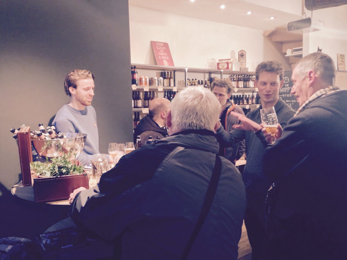 We’re at the <a href="/hoppy_brothers/">The Hoppy Brothers</a> chin-wagging over some #LowlanderBeer’s #maastricht #Dutchcraftbeer