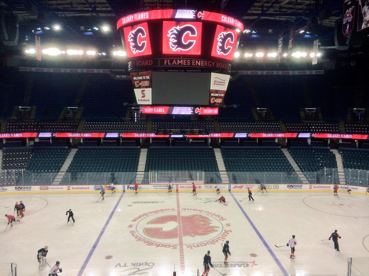ldl_jr's tweet photo. Calgary Flames practice @cityofcalgary @calgaryflames @TourismCalgary https://t.co/VaBKWeVeyt