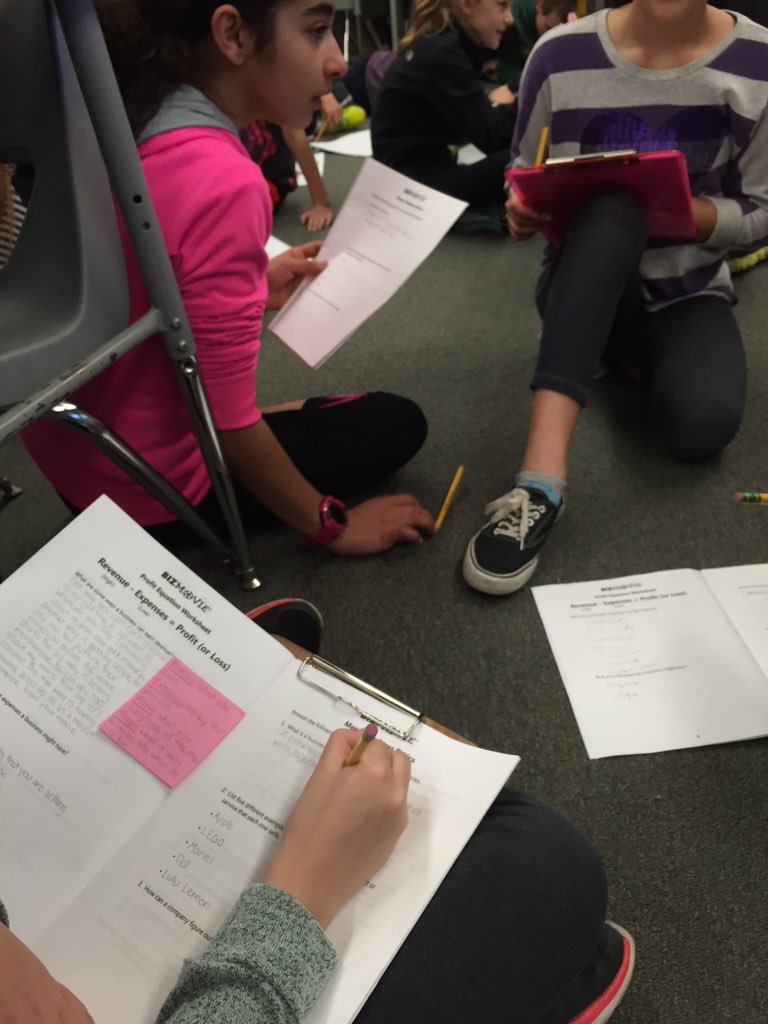 Future entrepreneurs discussing the profit equation. #room1 #bizmovie #bizworldfoundation