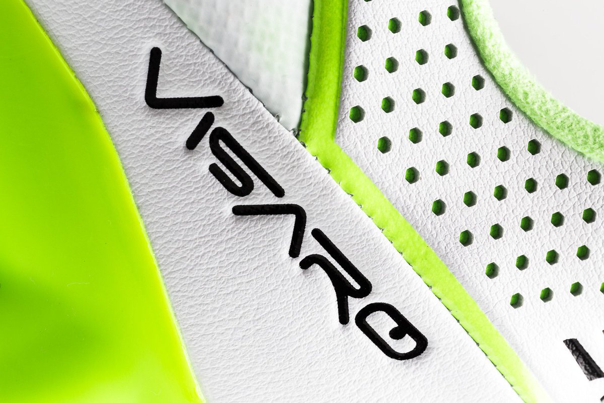 RWDFootball's tweet photo. .@NBFootball Go Toxic With Sick New Visaro and Furon Colourway Drops | RWD https://t.co/HVF90E0j4a https://t.co/8EHzVCV33E