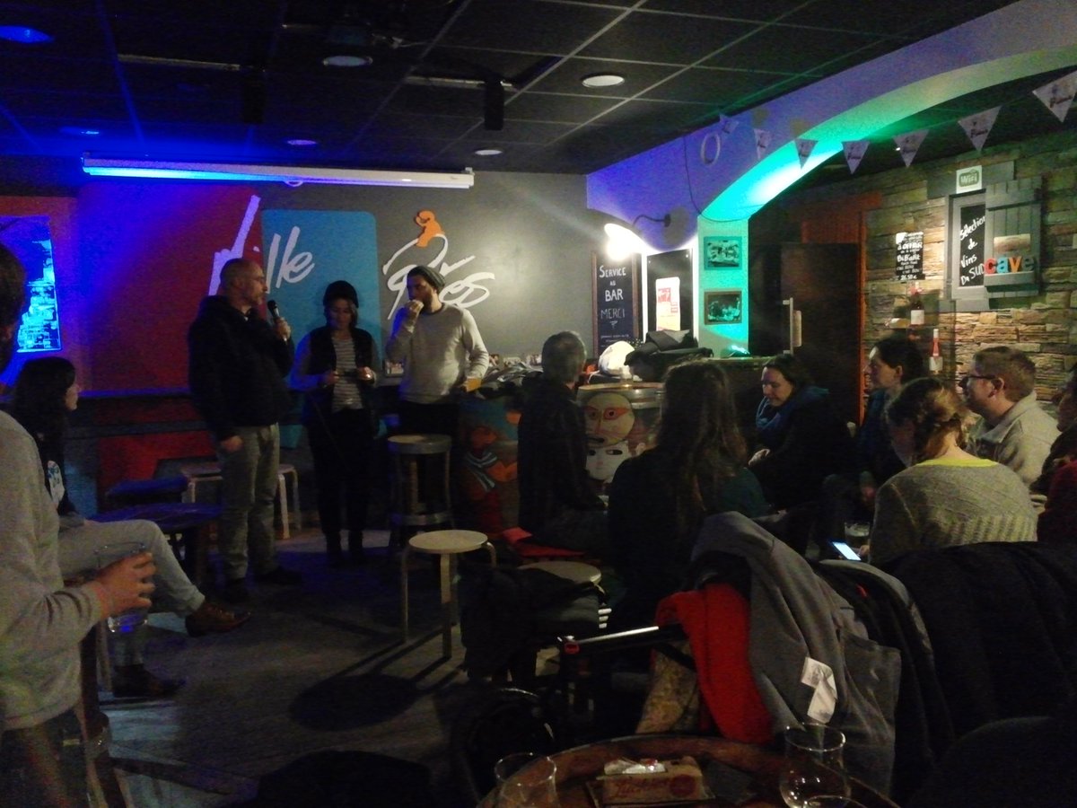 MuseomixOuest's tweet photo. Au bar 1000 potes à #rennes pour causer #museomix avec la communauté #mxouest et @TechnoCultureC :) https://t.co/vCaHQIo0Ro