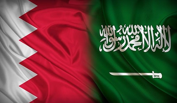 TheArabHash's tweet photo. #البحرين تؤيد قرار السعودية بوقف الدعم المادي لـ #لبنان 
#السعوديه_توقف_مساعداتها_للبنان https://t.co/YOevZp0zup