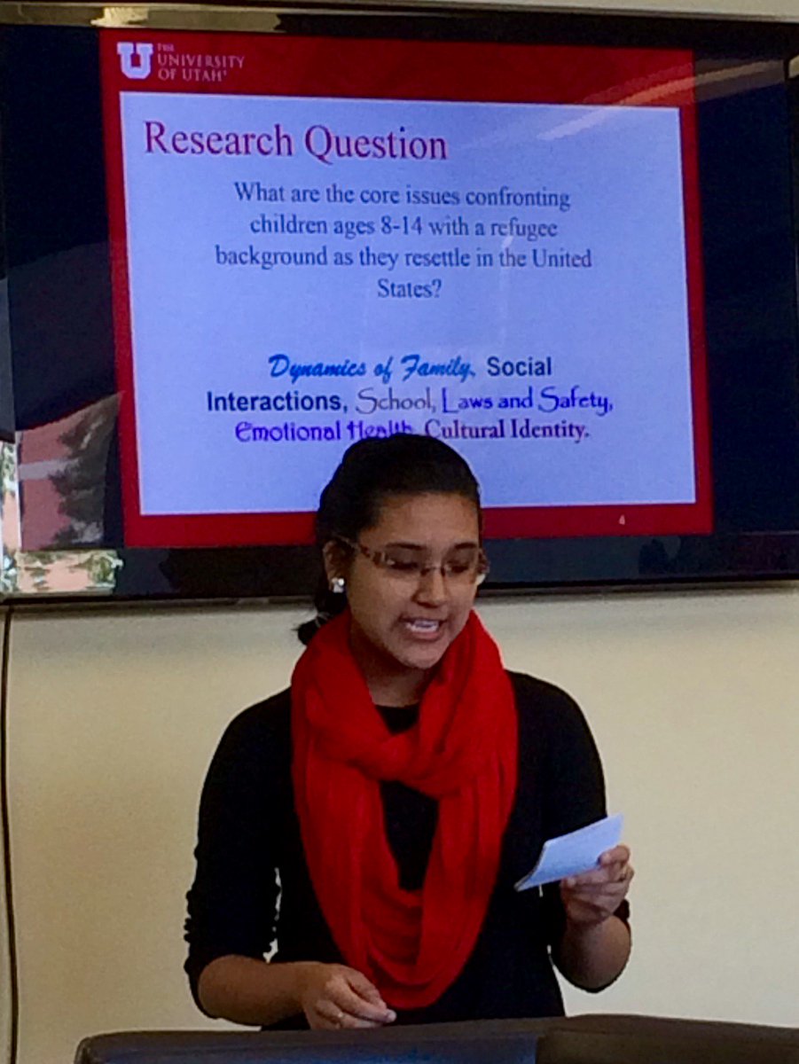 USocialWork's tweet photo. #BSW student Elizabeth Gamarra presented research on #refugee children's #resettlement experiences at #UCUR2016. https://t.co/4podXQUV9a