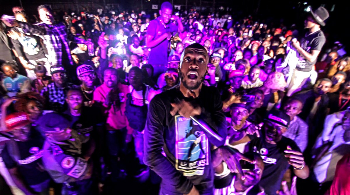 rostou's tweet photo. #FKFEST Yaoundรฉ ๐ฅ๐ฅ๐ฅ keys to the city https://t.co/XlP1nhzIBZ