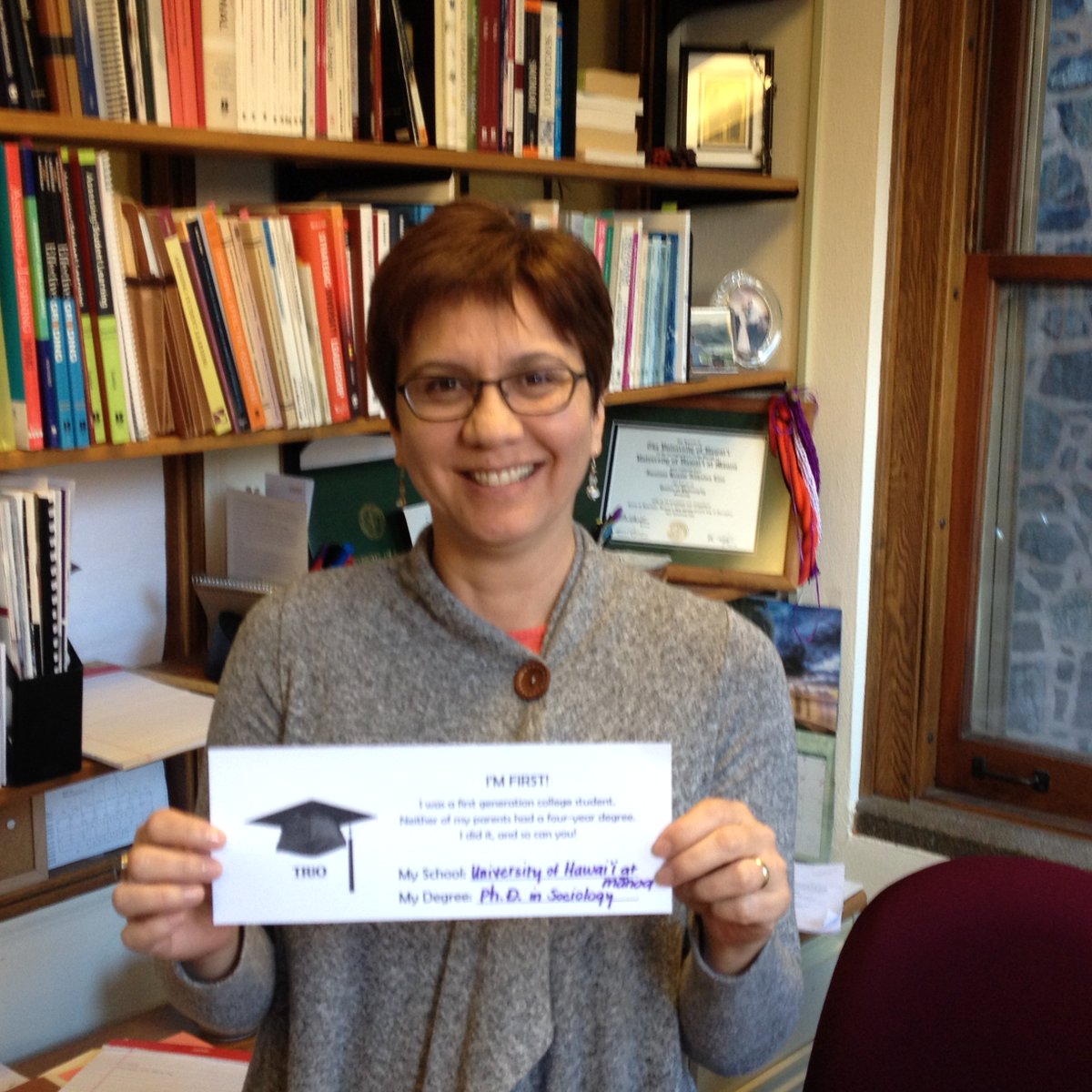 CSSMcNair's tweet image. Here are some more CSS faculty and staff who are first!

Keep sending your photos in!

#triodays #csstriodays #css