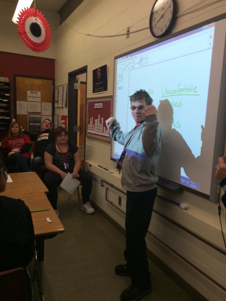 kochjones's tweet photo. Filling our toolkit with conflict resolution strategies! Thank You Gwen Kelly!#mountienation1516 https://t.co/loQkOn6ct1