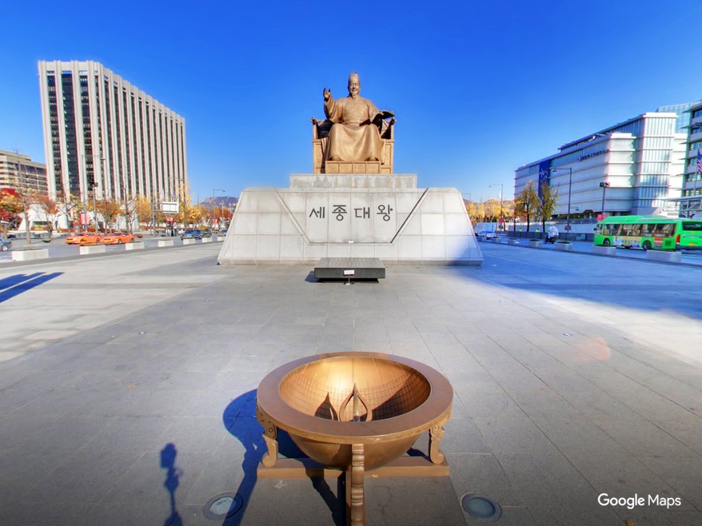 googlemaps's tweet photo. Seoul in #SouthKorea would like to welcome you to their beautiful #StreetView. https://t.co/4vrUl9BJIr https://t.co/fN6NwXuj7c