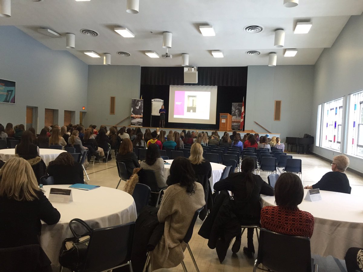 StephCiccarelli's tweet photo. .@nicoleverkindt Thank you for the great talk at #JOI2016 at @BresciaUC! #NextGenDen #DragonsDen #Entrepreneurship https://t.co/CxbOU1o1nt