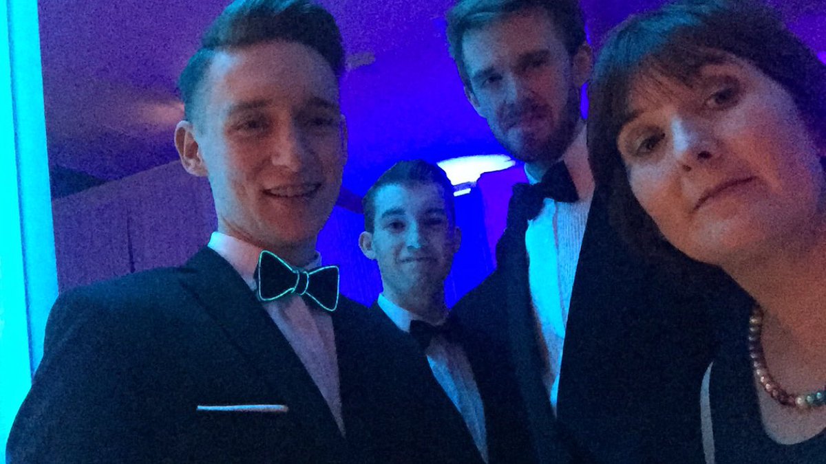 Pres_Carlow's tweet photo. Digital media awards @digitalmedia_ie #loveDigital #neonbling https://t.co/TpxotlbvAm