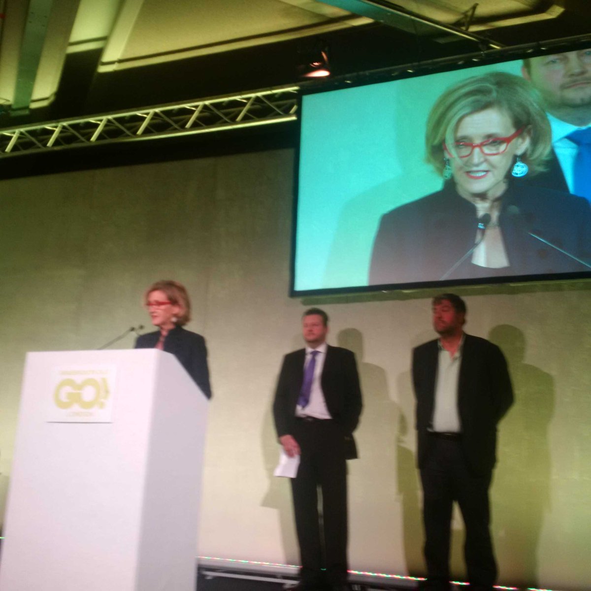 rorybroomfield's tweet image. At @Grassroots_out, Pam Watts tells audience how "the #EU is wrecking her SME business". #BetterOffOut #Brexit