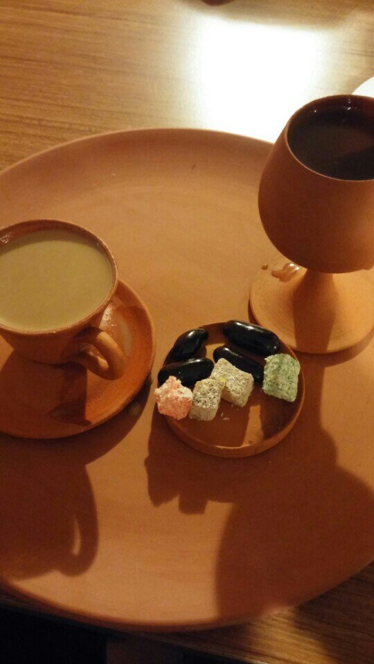 I'm at Latte Fotoğraf Kafe in Sivas swarmapp.com/c/81JbAKYuQbo