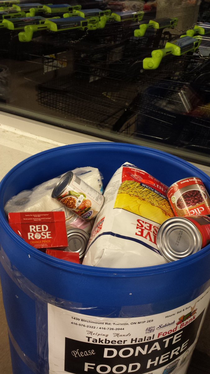 TakbeerFoodBank's tweet image. @FreshCoHelp  Looking for places to donate food? Try FreshCo.Markham &amp;amp; Midland/Lawrence where our bins are located.