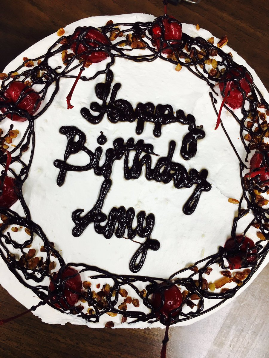 amydot77's tweet photo. My coworkers rock. Banana split cake for my birthday from J Edwards. #notforty #bestthingeverinmymouth https://t.co/aHyB6JWDGi