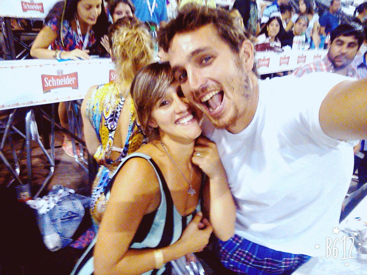 ZoeDiMarco's tweet photo. Carnaval toda la vida!! 🎵💜 @MaxiOtta https://t.co/aPR9Kxrw8e