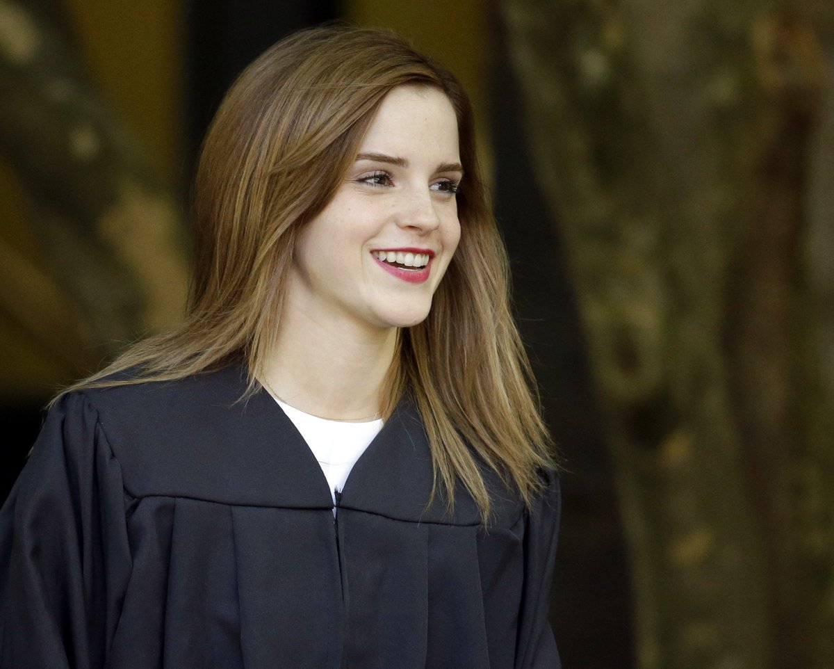 Actor Emma Watson Actor Emma Watson Acting Read Books
