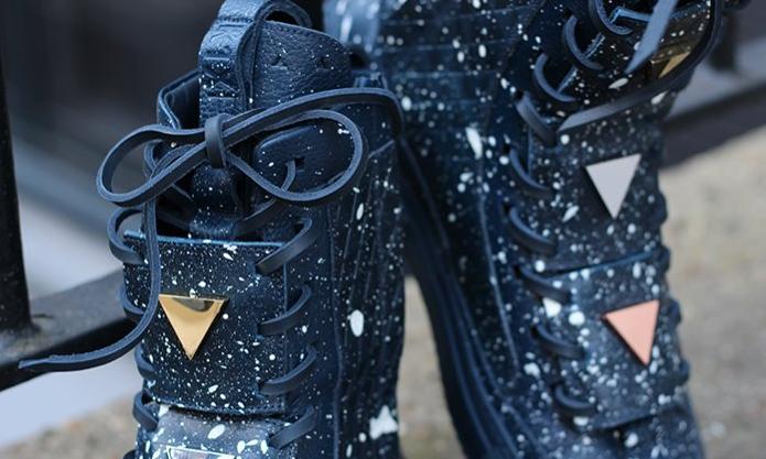 chicmi_official's tweet photo. Tomorrow only! Patrick Mohr Worldwide Exclusive Shoe Signing from @SELFRIDGES https://t.co/LzmL8e23pO https://t.co/DpPYGcubSP