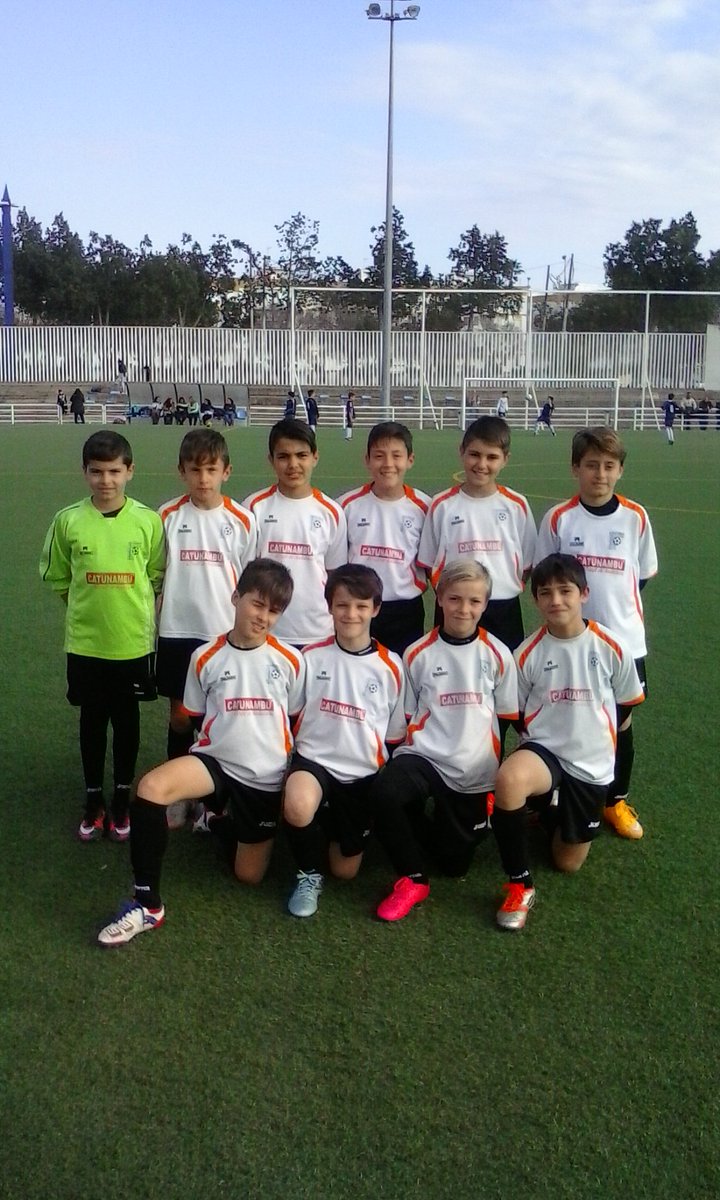 SANPABLO95's tweet photo. Nuestro equipo Alevin se proclama campeón del Distrito Norte en los Juegos Deportivos Municipales @SevillaIMD https://t.co/g9hcfqGlbJ