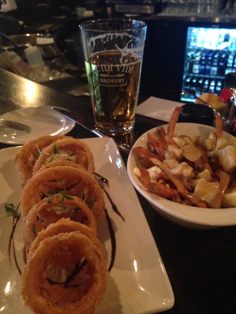 bradjeffordtrio's tweet photo. Can't beat the $5 apps and $5 @thefifthticket. Get down and check it out! 4-7. Jazz every Thursday #FEBFIVE https://t.co/2xHW1FF6sX