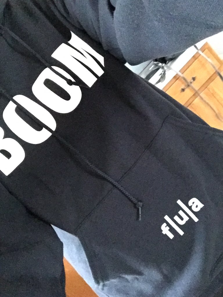 chloe_delma's tweet photo. AHHHH i dont think i've ever been this happy!!!! thank you so much!! @flula https://t.co/viOSGcx95i