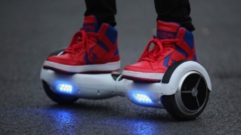 U.S. to recall #hoverboards if companies don't begin to meet safety standards bit.ly/1XCn3NM?utm_me… https://t.co/yXbbD8yyi1