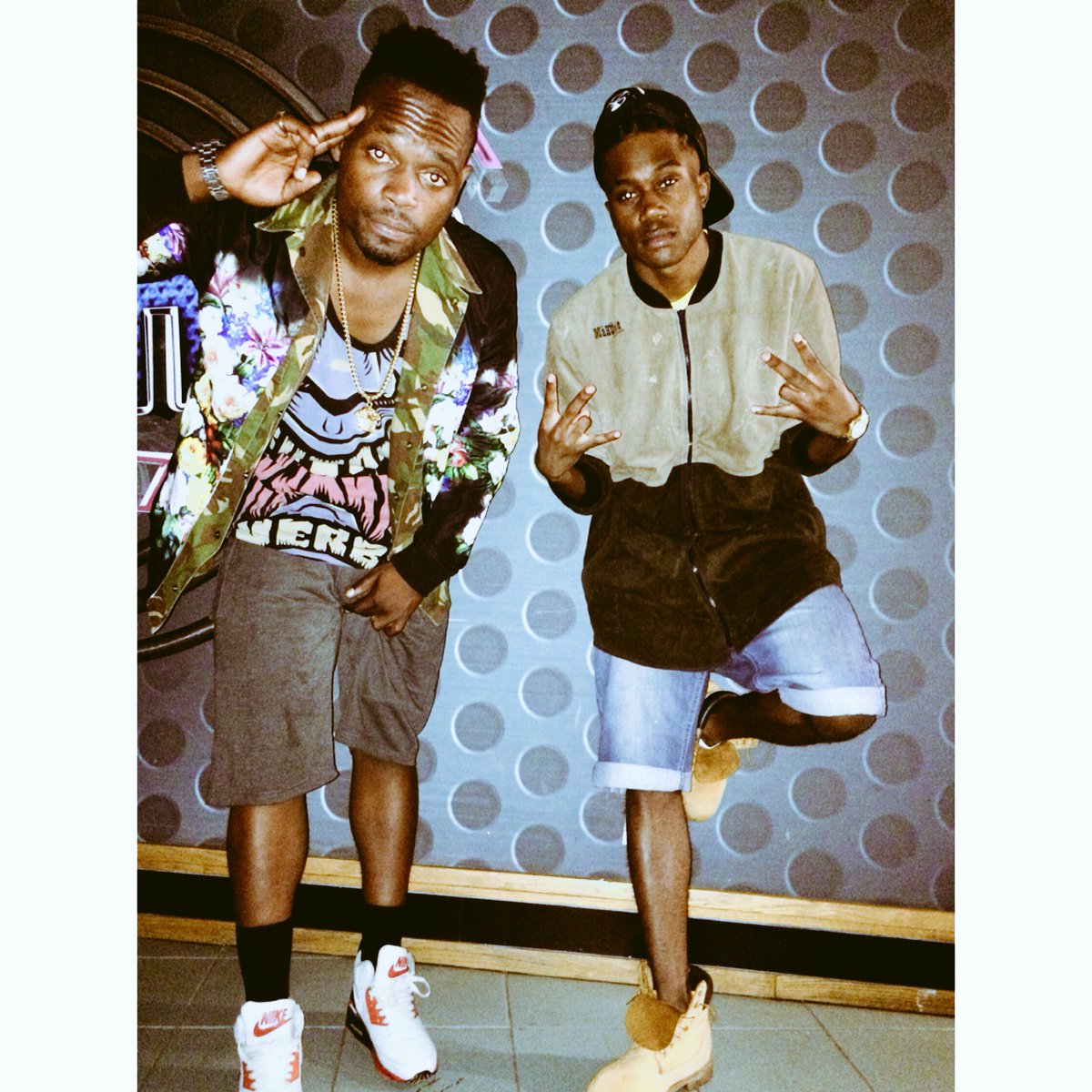 OfficialRafDon's tweet photo. Catch @EJAY_CPT and Myself on the #BreadandButter show with @kyeezi ,we gonna debut our new #hellalujah joint🔥 https://t.co/UoSNBnD1bX