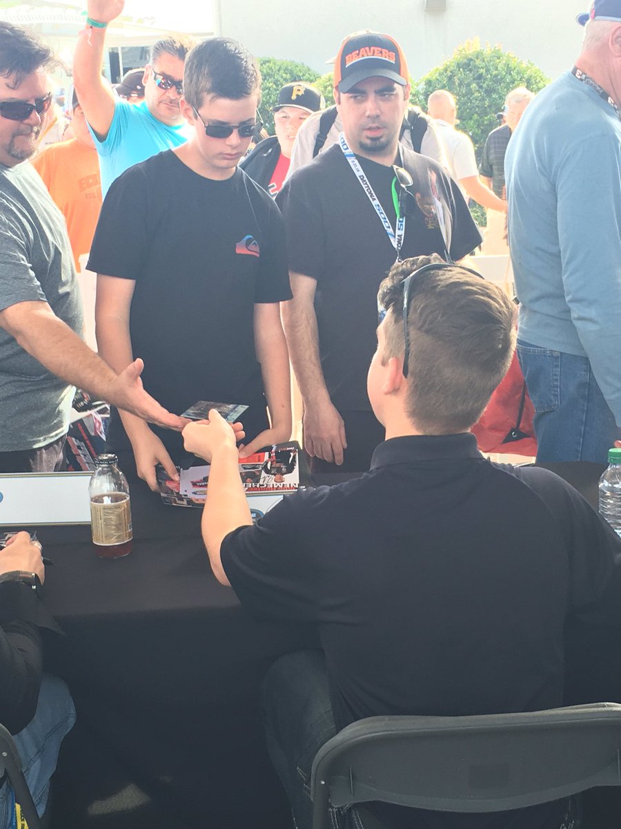 NEMCOMotorsport's tweet photo. At the @NASCAR_Trucks Series autograph session with driver @JHNemechek in the #SprintFanZone at the @DISupdates. https://t.co/YdOpYTfIRM