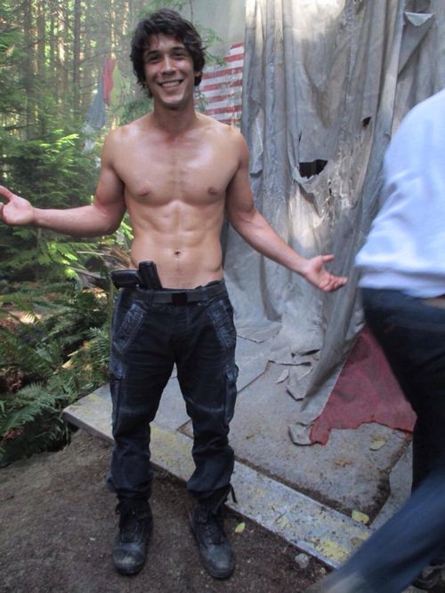ImLisaFor's tweet photo. Bob Morley https://t.co/Sh5bW3dQ36