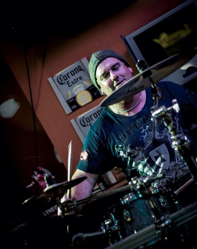 montondrums's tweet photo. Tonight with Barrie Jessep &amp; the Vibe at the Central Hotel Lakes Entrance 9pm https://t.co/zmYGJnOvsI