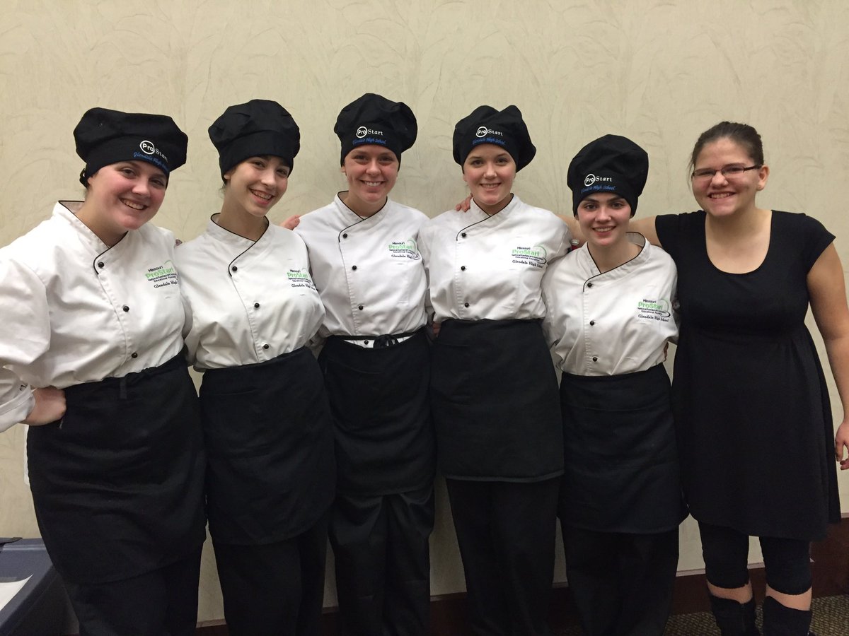 GHSCulinaryTeam's tweet image. So proud of these girls today! They did great at the competition. #ProStart
