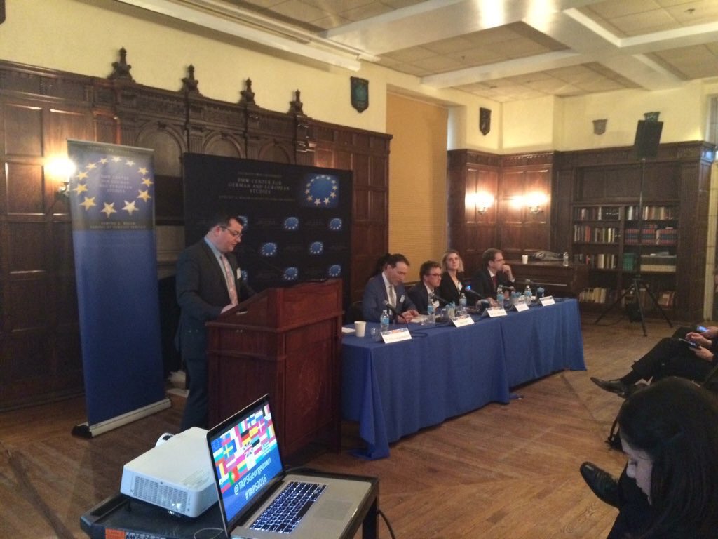 EuropaSaxa's tweet image. Welcome back @motriachaban, @tomtrc, @PeterEngelke1 &amp;amp; @brentgofftv! Excited to have you on campus for #TAPS2016!