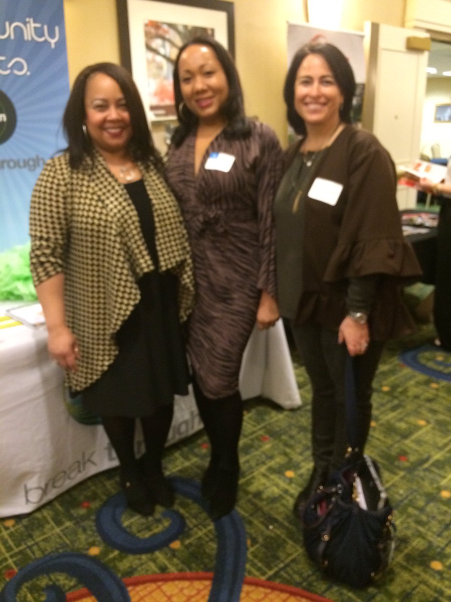 SharonVJones1's tweet photo. Representing @KetchumPR with @BeccaBrett and @ATLecodiva at #RWPR16 another great event! https://t.co/X6wPdIuM6f