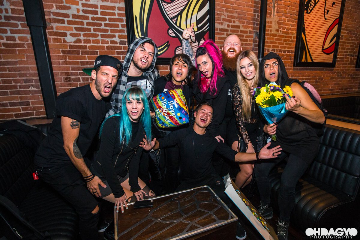 love u people so much *__* <a href="/AdventureDub/">Adventure Club</a> <a href="/DIRTYPHONICS/">Dirtyphonics</a> <a href="/KennedyJonesTHO/">KENNEDY JONES</a> <a href="/mseasy/">MsEasy</a> <3333