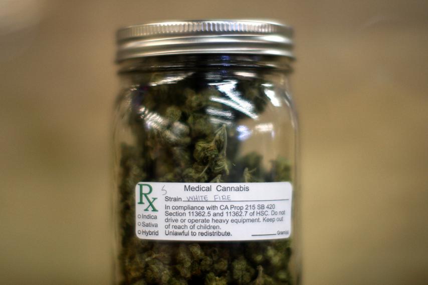 In states with medical marijuana, painkiller deaths drop by 25% bit.ly/1tOMY5I