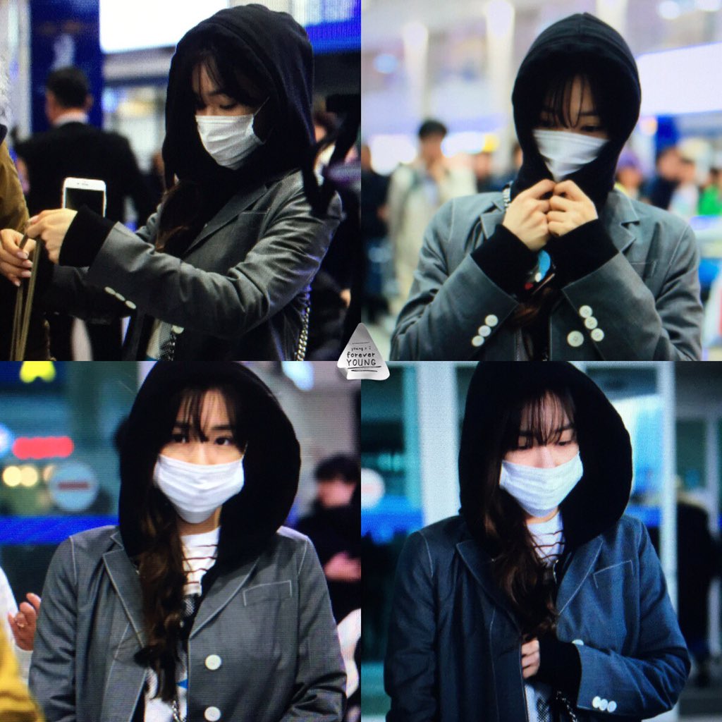 [PIC][20-02-2016]Tiffany trở về Hàn Quốc vào sáng nay CbnUpLeVAAAGGKg